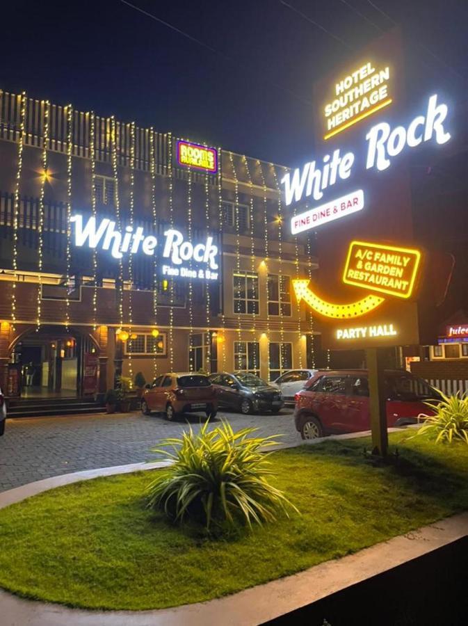 Hotel Southern Heritage Udupi Luaran gambar