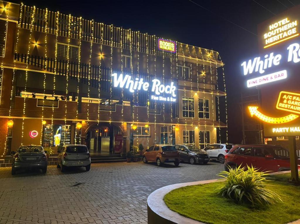 Hotel Southern Heritage Udupi Luaran gambar